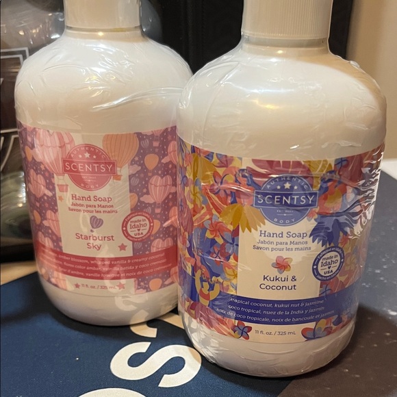 Scentsy Wax, Hand Soap, Body Wash and Sugar Scrub Lot (B8) - Picture 2 of 5